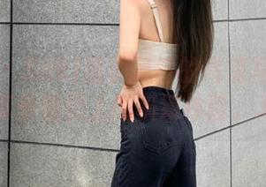 蜜桃社 – Suki温柔风格的高清写真图包，享受视觉上的极致体验。.txt