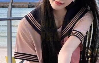 蜜桃社 – 吴凯莉Kelly妹妹独特私拍风格，套图让你欲罢不能的视觉盛宴！.txt