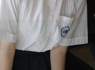 蜜桃社 – 木奈奈校园写真全套：用镜头记录那段属于我们的校园岁月.txt