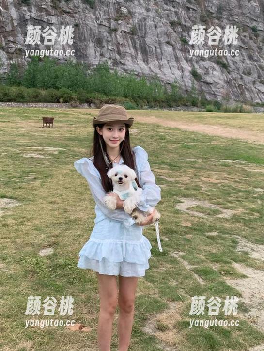 觅芙少女 - 独特的小研私房旅拍，送你一份特别的视觉作品.txt