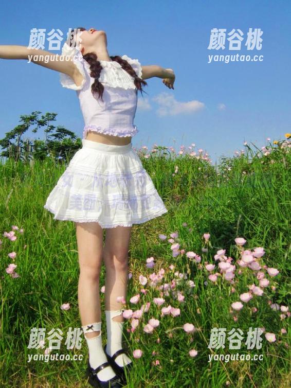 觅芙少女 - 从地球另一端飞来的最新旅拍美图，瑞瑞更新啦！.txt