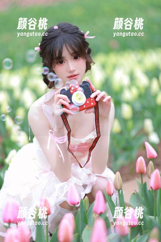语画界 - 无限魅力：程程程的第二套写真图包盛大发布.txt