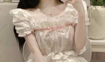 语画界 – 探索雅雯校园生活：独特写真福利图集大放送.txt