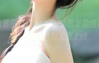 一同欣赏贝贝琪Becky的黑发豹纹福利写真，感受魅力无穷.txt