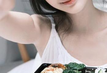 轰趴猫 – “筱慧兔女郎”驾到，特藏幽默兔女郎套图合集，让每个笑声都变得兔兔可爱！.txt