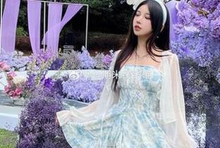 解锁过期米线线喵的粉色睡衣，网盘内有她的最新写真作品！.txt