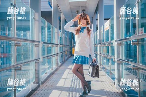 超诱惑！雪琪SAMA女警写真合集更新，简直是视觉盛宴！.txt