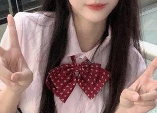 霜月shimo女孩的高清写真集，记录她的真实与梦幻.txt
