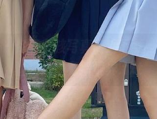 青豆客 – 佟蔓女孩写真高清下载，带你体验视觉盛宴新境界.txt