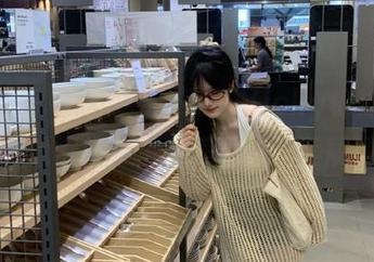 青豆客 – 在线感受“可乐Vicky棉袜”图集：轻松穿搭与生活美学的完美展现.txt