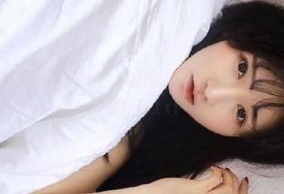 青豆客 – 尽情渴望可儿Kayen的棉袜写真合集，独特套图为你开启新世界.txt