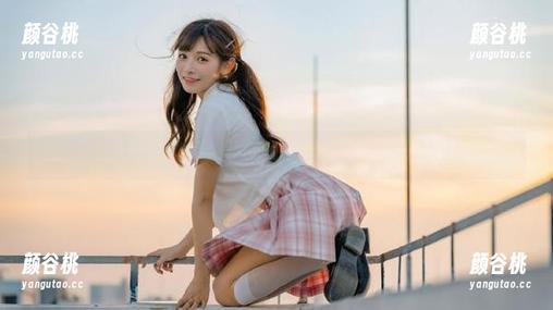 青豆客 - 图片分享：谭晓彤制服写真，重拾青春的那份纯真与美好！.txt