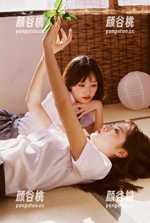“风之领域”最新力作，分享超棒黑丝美图，让你欲罢不能！.txt